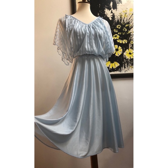 Vintage Dresses & Skirts - Flawless True Vintage Light Blue Dress